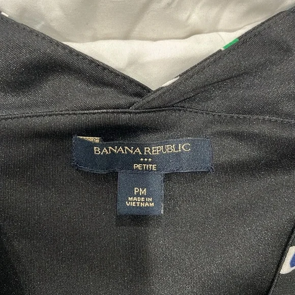 Banana Republic cap sleeve patterned short dress v neck black green blue PM - Picture 3 of 7